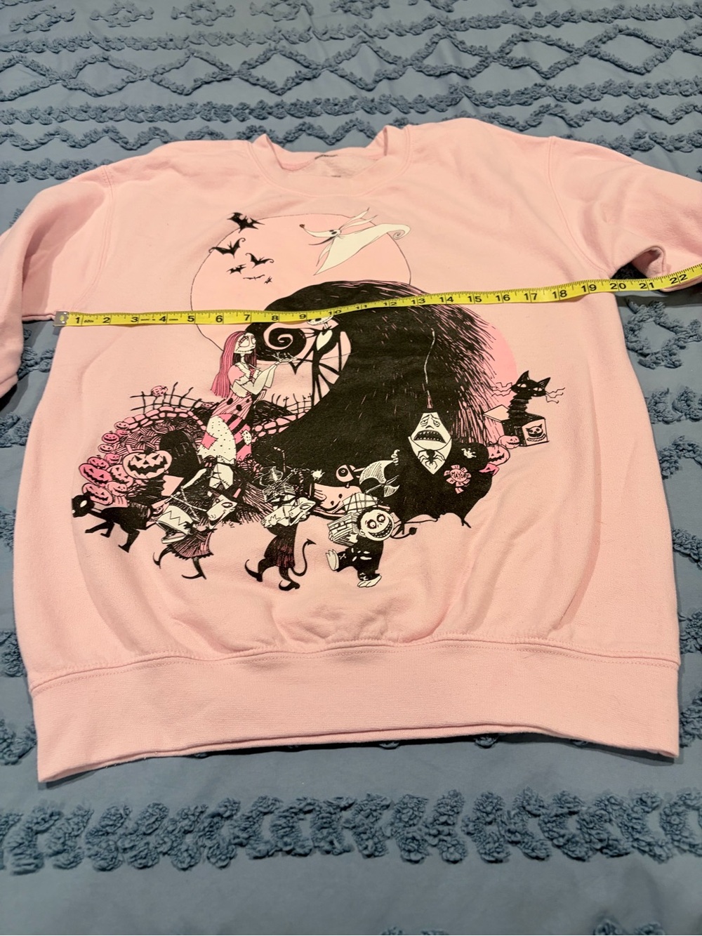 Disney The Nightmare Before Christmas Pink Fleece Crewneck Sweatshirt Small - Picture 5 of 6